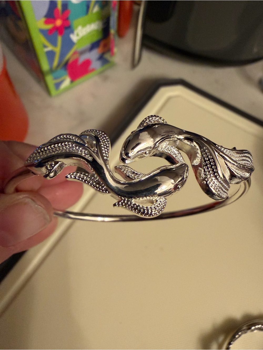 Brand New Women’s Sterling Silver Dolphin Wave Bangle Bracelet 21.08 Gram
